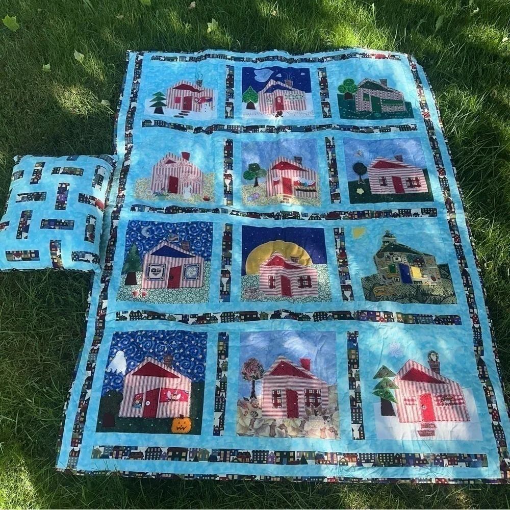 2002 HGTV Strolling down the block quilt completed with pillow 54x66